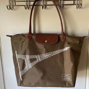 SOLD longchamp Paris eiffel tower khaki tote
